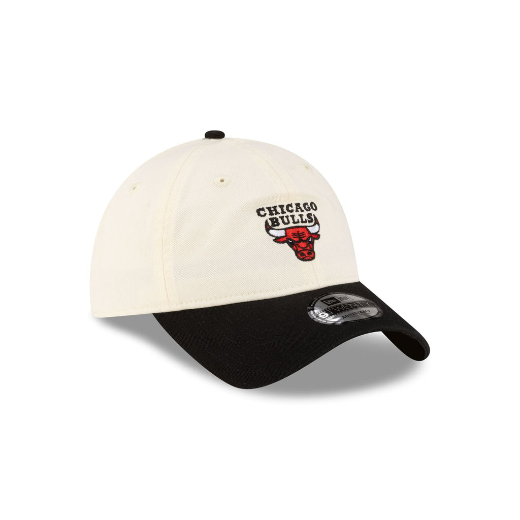 Chicago Bulls Mini Logo 9TWENTY Adjustable Hat