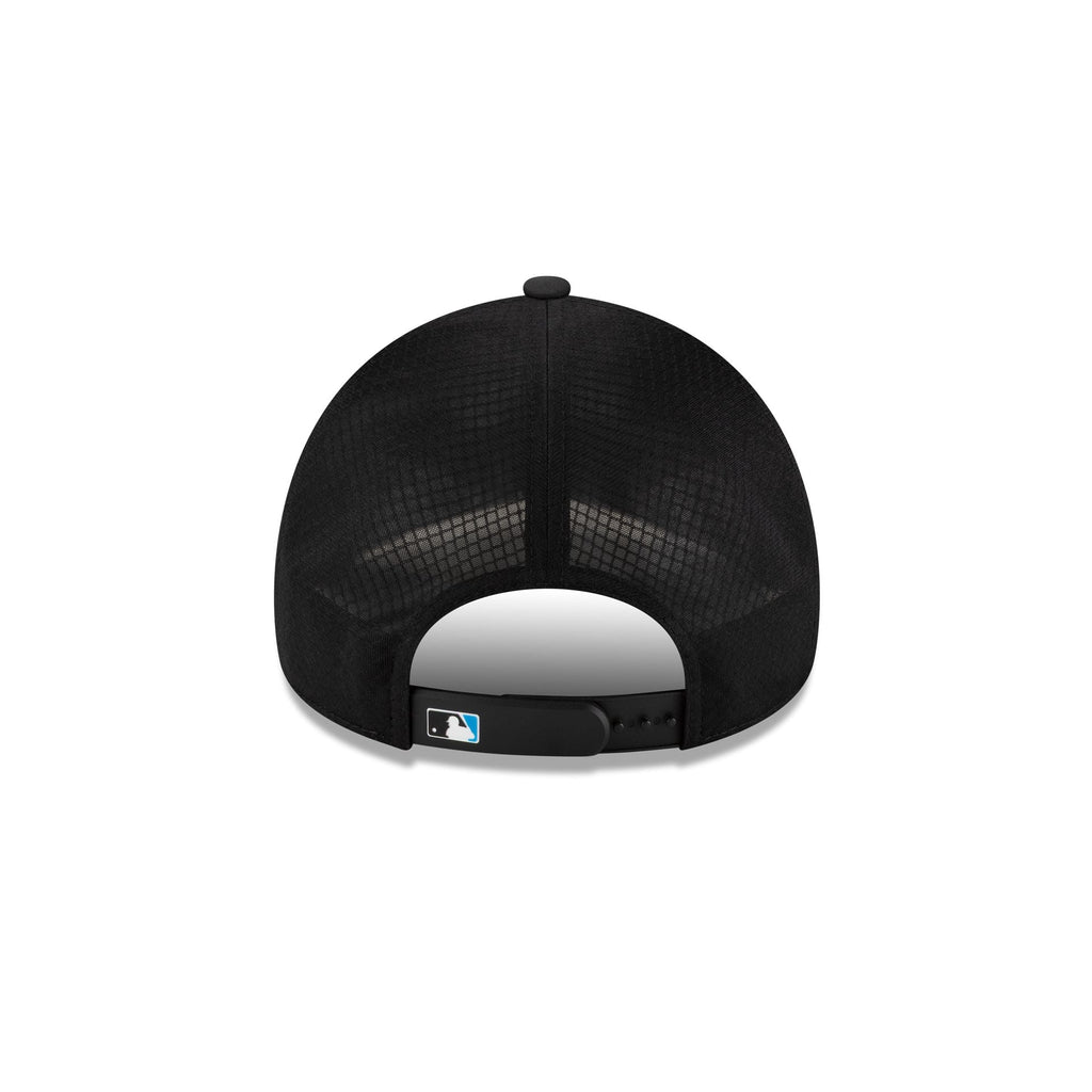 Miami Marlins 2026 Batting Practice 9FORTY APEX Trucker Hat