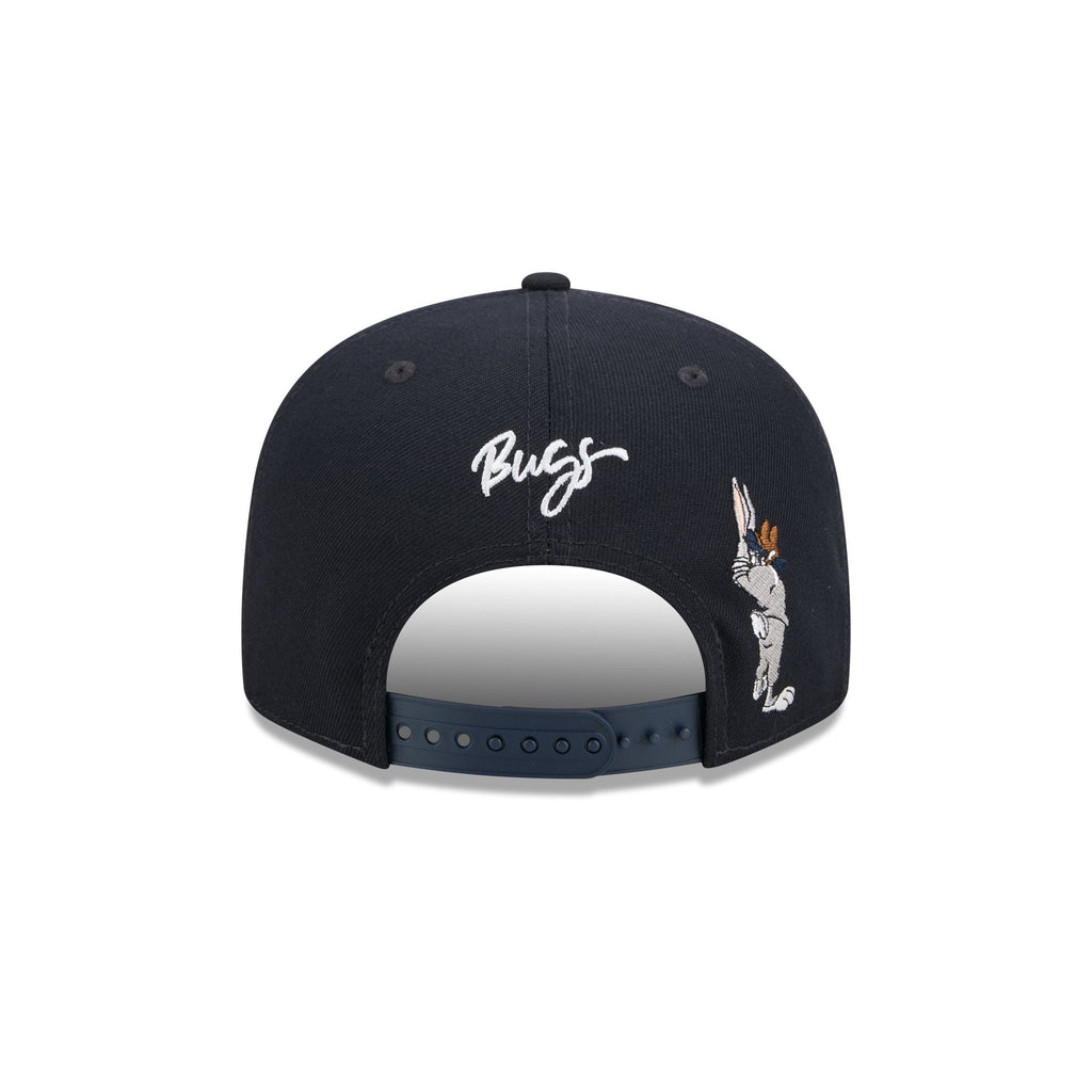 Boston Red Sox Bugs Bunny Swing 9FIFTY Snapback Hat