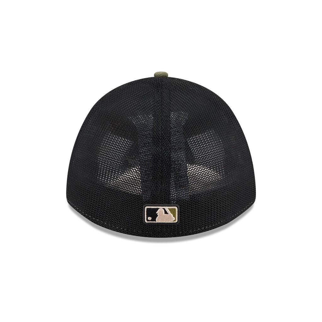 San Diego Padres Armed Forces Day 2026 39THIRTY M-Crown Stretch Fit Hat