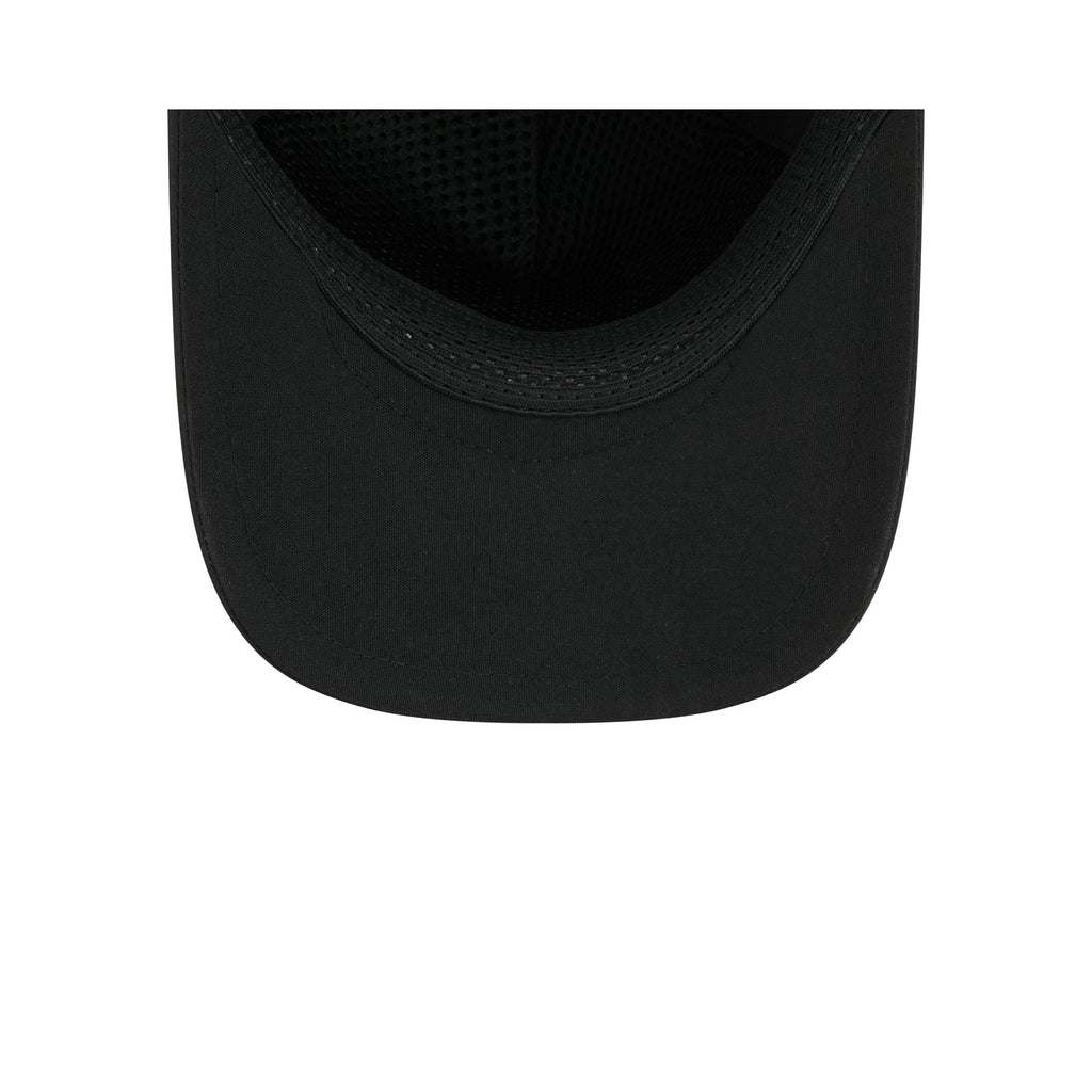 Chicago Bulls Black 9FORTY APEX Snapback Hat