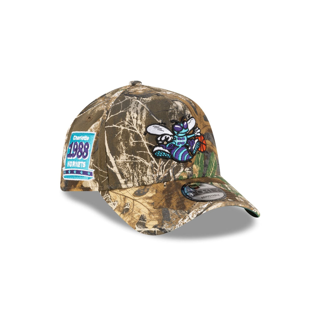 Charlotte Hornets 1988-2002 Hardwood Classics Realtree 9FORTY A-Frame Snapback Hat